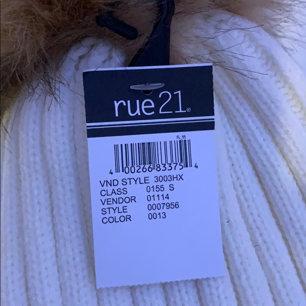 NEW Rue21 knit beanie - Picture 4 of 4